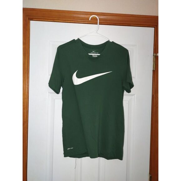 Nike Other - Nike green dri-fit sz S short sleeve